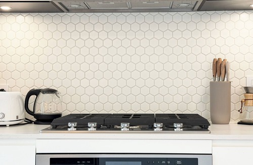 Squamish Apartment | Mountain View Luxury Escape at Redbridge