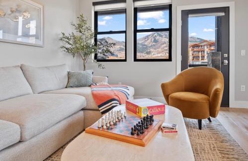 Park City Apartment | Mountain View Magic at Mayflower Lakeside by Park City Vacations