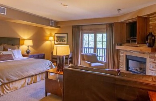 Tamarack Apartment | Mountain View Mountain Studio | Large Steam Rooms | Saltwater Hot Tub