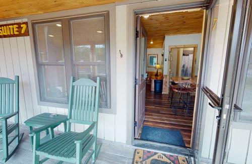 Sabinsville Cabin | Mountain View, Pine Creek, PA Grand Canyon
