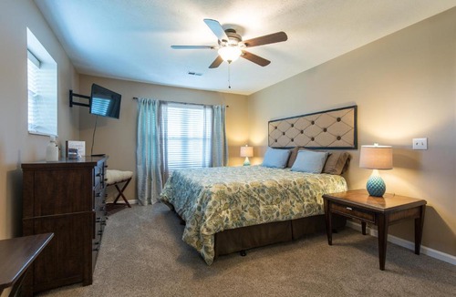 Kodak Apartment | Mountain View Place #1