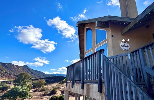 Jamul House | Mountain View Ranch Retreat 2000 sqft 2nd floor Condo