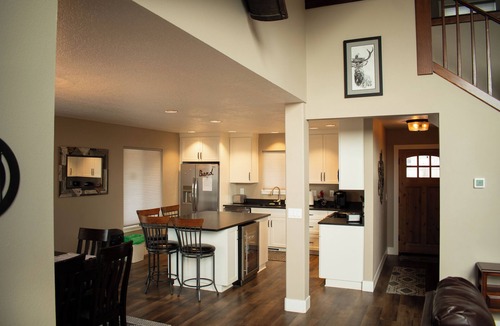 Deschutes River Woods House | Mountain View Retreat on 10 Private Acres, Minutes from all things Bend!