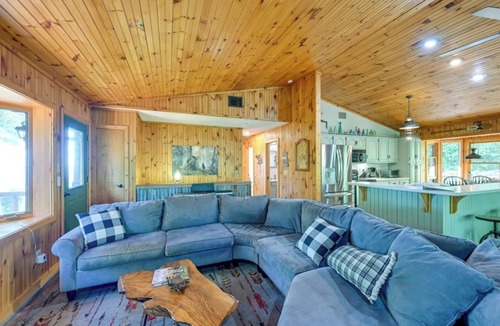 Cullowhee House | Mountain View Retreat | Fireplace + EV