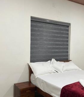 Talipparamba House | Mountain View room Paithalvillage