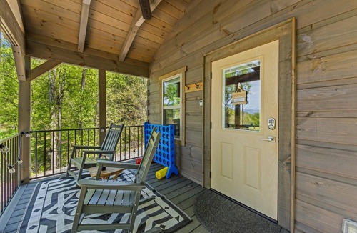 Bryson City Cabin | Mountain View Tiny Home Cabin Near Nantahala River