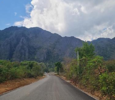 Vang Vieng Villa | Mountain view villa