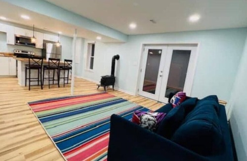 Front Royal House | Mountain Views in Buena Vista Farm - Entire Home