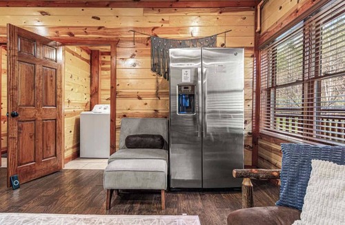Gatlinburg - Pigeon Forge House | Mountain Views, Indoor Pool, Game Room, By Parkway, Six Bedroom Home Including Four King Suites, Hot Tub, Minutes to Dollywood, Gatlinburg & Great Smoky Mountains National Park, 24 Hr Hospitality