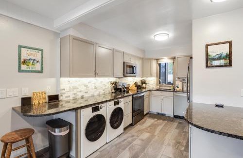 Wildernest Apartment | Mountain Views & Meadows