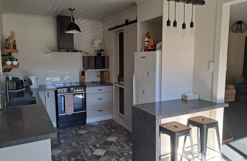 Hanmer Springs House | Mountain Views & Dog friendly on Woodbank