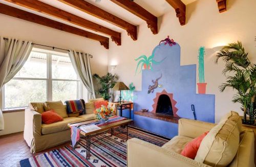 Tucson House | Mountain Views & Private Jacuzzi: Tucson Casita