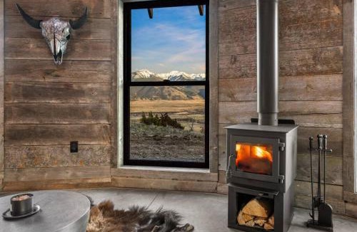 Emigrant House | Mountain Yurt - Luxe Yellowstone Cabin I Condé Nast