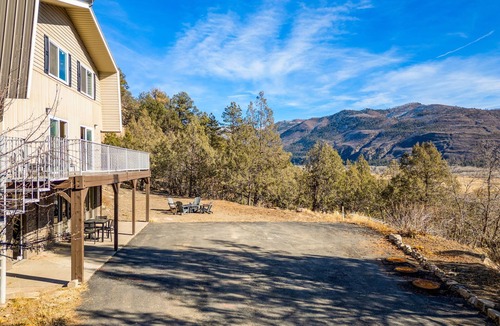 Hermosa House | Mountainside Studio Duplex with Breathtaking Views