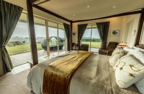 Blenheim Cabin | Mountainview Villa
