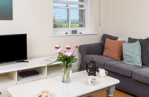Mousehole Cottage | Mousehole Cottage: sea views, parking & close to village centre, dog friendly.