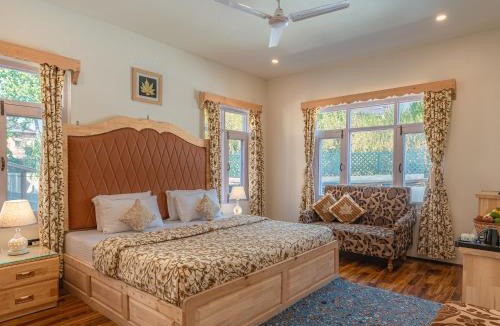 Nishat-Shalimar Hostel | Moustache Srinagar