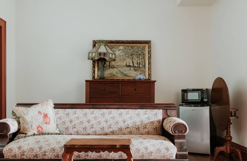Lafayette Bed & Breakfast | Mouton Plantation