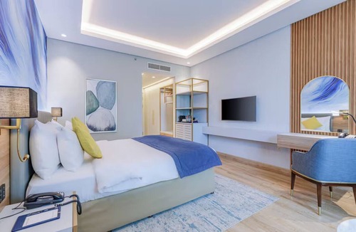 Garhoud Hotel | Movenpick Al Bustan | Classic Room | Easy Dubai Access, Health Club | 2 Units
