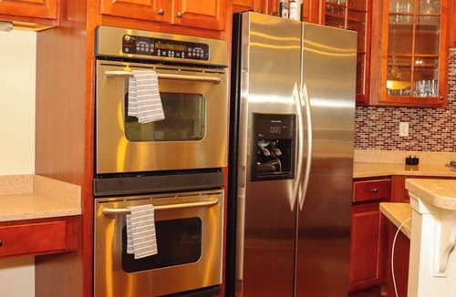 Fort Washington House | Movie Theater, Parking, 6 bdm, DC suburb 2 Kitchen
