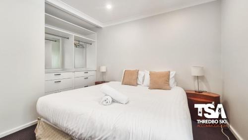 Thredbo Ski Chalet | Mowamba D4