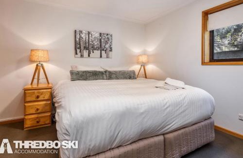 Thredbo Ski Chalet | Mowamba E2