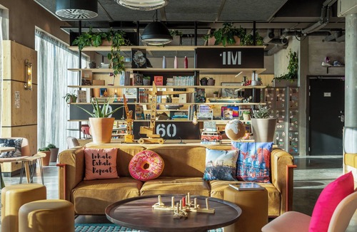 Bassins a Flot Hotel | Moxy Bordeaux Hotel