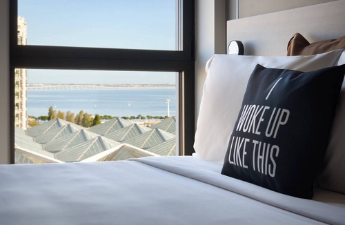 Parque das Nacoes Hotel | Moxy Lisboa Oriente