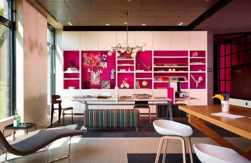Schwaig Hotel | Moxy Munich Airport