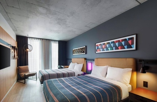 ByWard Market Hotel | Moxy Ottawa Downtown