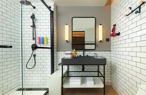 Zhonglou Shangquan Hotel | Moxy Xi'an Downtown