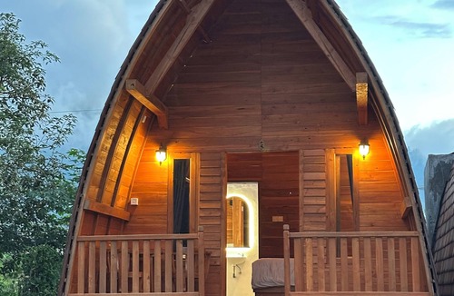 Bedugul Cabin | MR GLAMPING & VILLA