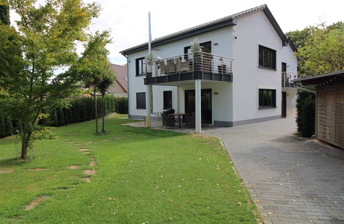 Zeuthen Apartment | Mr. Grey by the lake