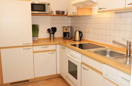 Ostseebad Baabe Apartment | MR: Holiday apartment Ostseebrise with balcony - Holiday apartment Ostseebrise with balcony