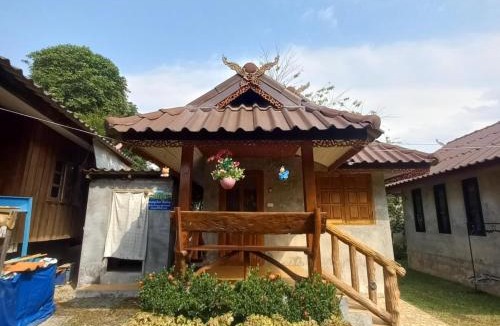 Samoeng House | MrM