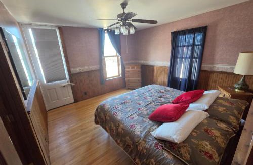 Alma Apartment | Mrs Hippie Inn