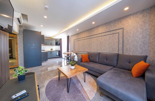 Lara Apartment | Mrt Suites Lara