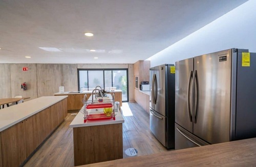 Downtown Queretaro Apartment | +MS +Loft Co-working +Vigilancia 24hrs +Internet y Amenities