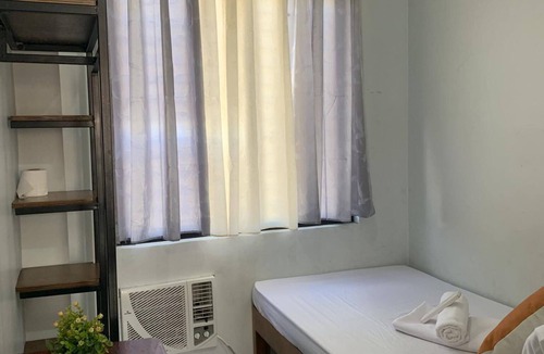Puerto Princesa City Centre Cabin | MSG Lodging Home