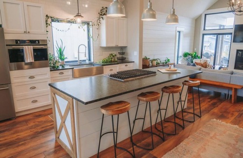 Bozeman House | MSU Access Friendly Fully Loaded Bohemian Design