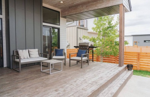 Bozeman House | MSU Access Friendly Fully Loaded Bohemian Design