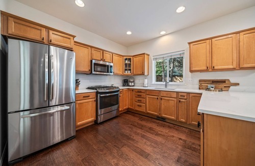 Westbrook Meadows House | Mt. Bachelor Retreat! Hot tub, game room, family suite - great for large groups!