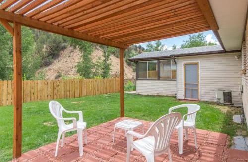 Mount Carmel Junction House | Mt, Carmel Getaway