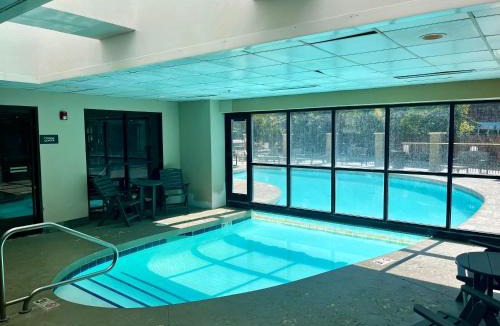 Mount Crested Butte Apartment | MT CB Base Area with King Bed, Outdoor Hot Tub & Pool
