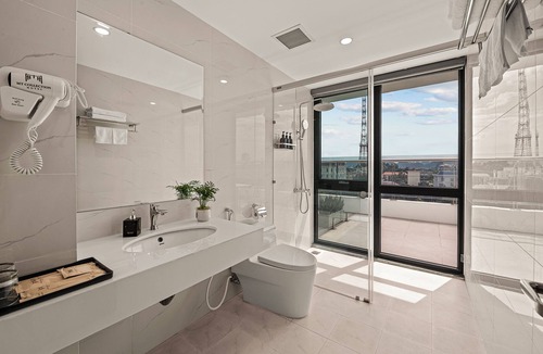 Đong Thanh Hotel | MT Collection Hotel