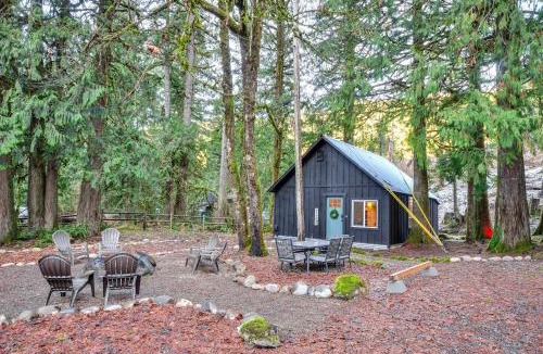 Rhododendron House | Mt Hood Forest Hideaway: Cabin 4 Mi to Village