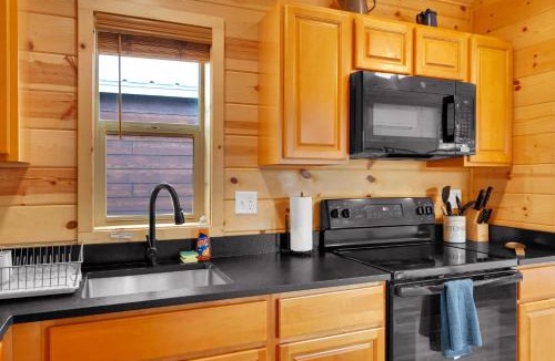 Summerhaven House | Mt Lemmon Hotel Cabin 9
