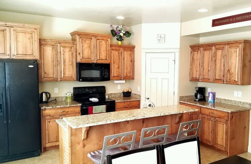 Pleasant View House | Mt View Home-Close to Golf/Skiing/Trailheads