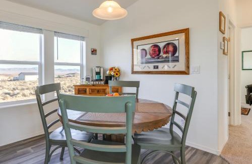 Kingman House | Mtn Views, 15 Mi to Dtwn Kingman: Family Home!