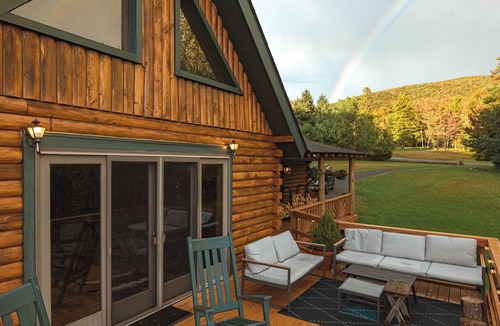 West Kill Cabin | Mtn Views Firepit 5 Min to Hiking + Brewery